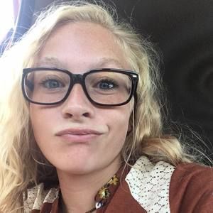 Meet your Posher, Annie